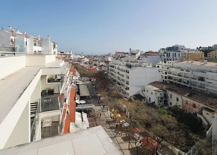 아파트 Original 3 Bedroom Downtown